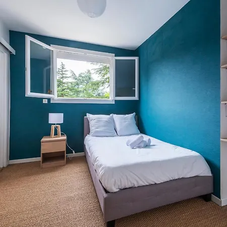 La Revelliere - Wifi - Parking - Balcon Apartman *